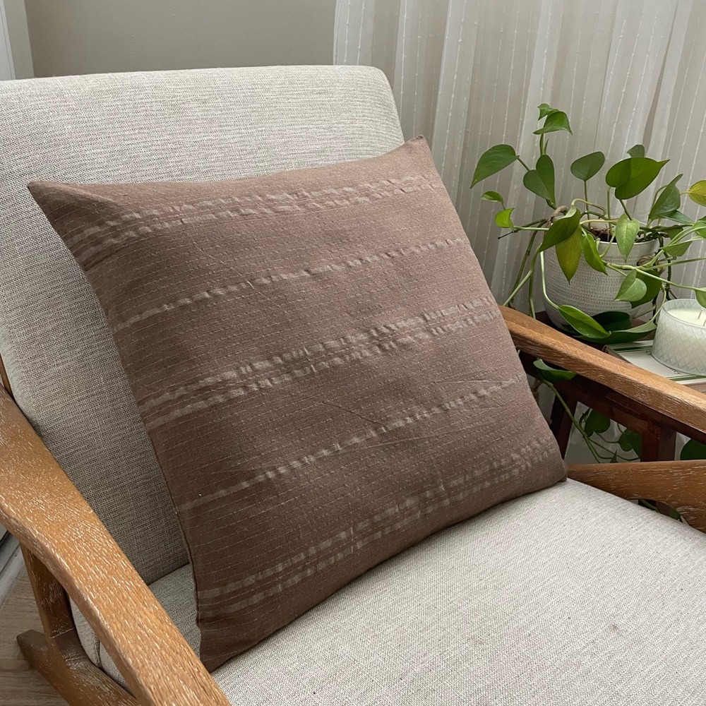 18x18 Brown w/light brown striped Pillow
